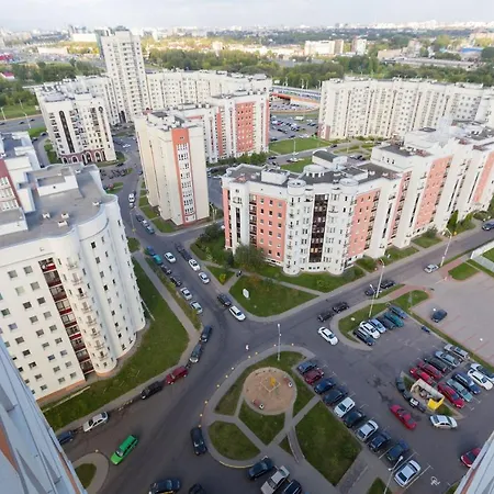 Апартаменти 1-komnatnaia Kvartira *