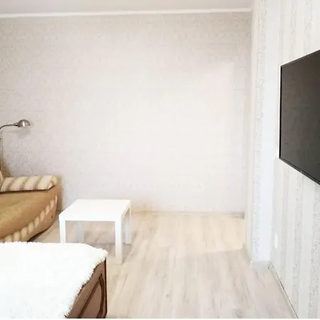 Apartament 1-komnatnaia Kvartira